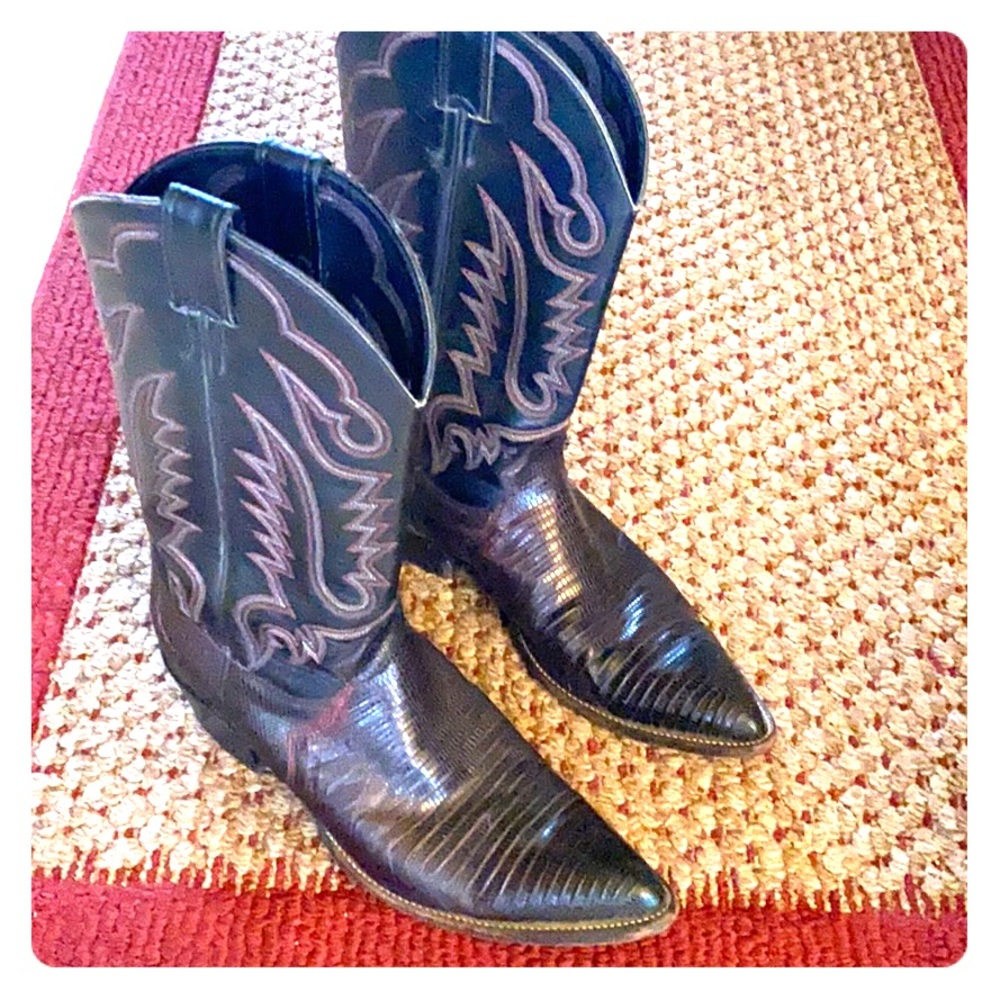 Black with red stitch Lizard cowboy boots